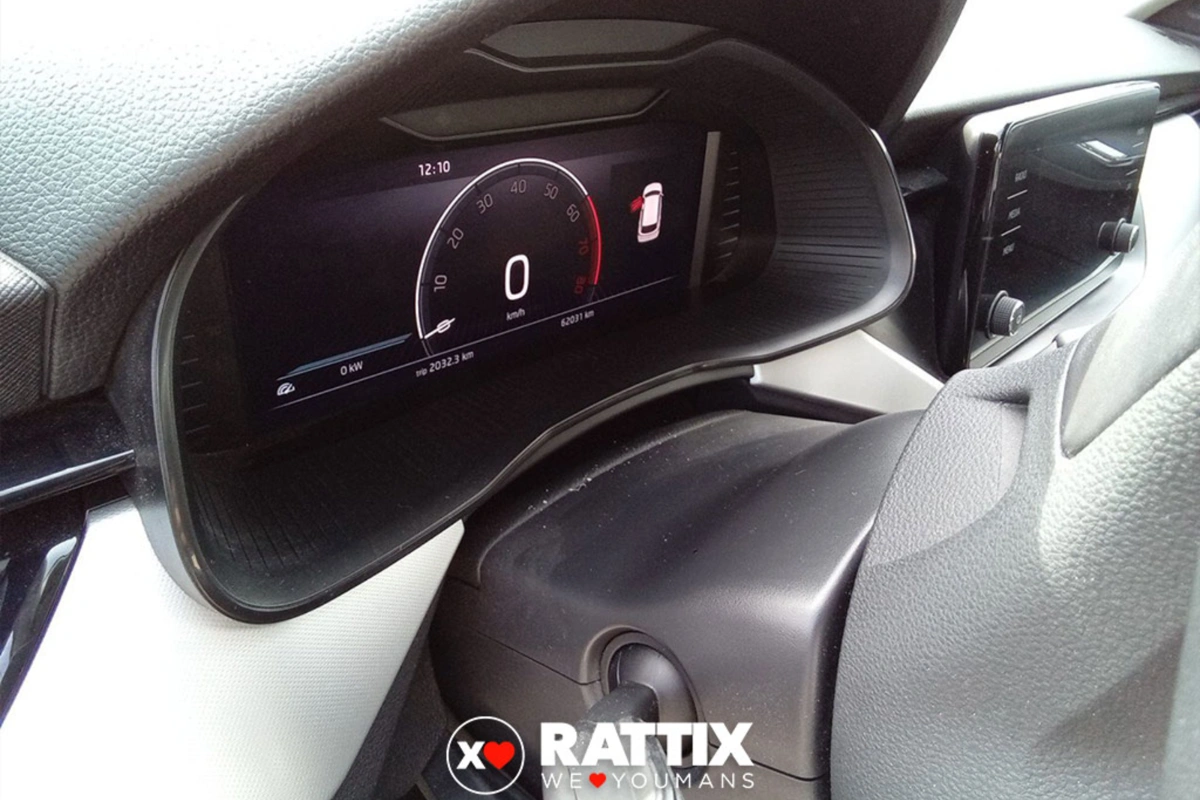 SKODA Kamiq 1.0 tsi Ambition 110cv